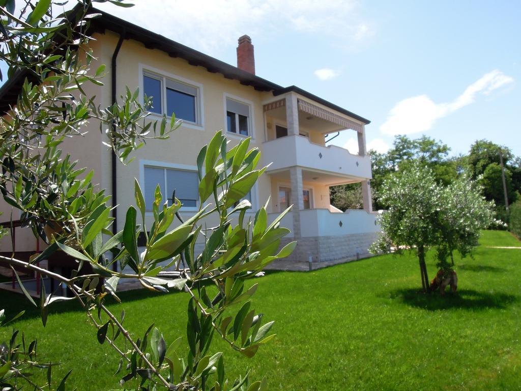 Holiday Home Villa Ivan Umag Room photo